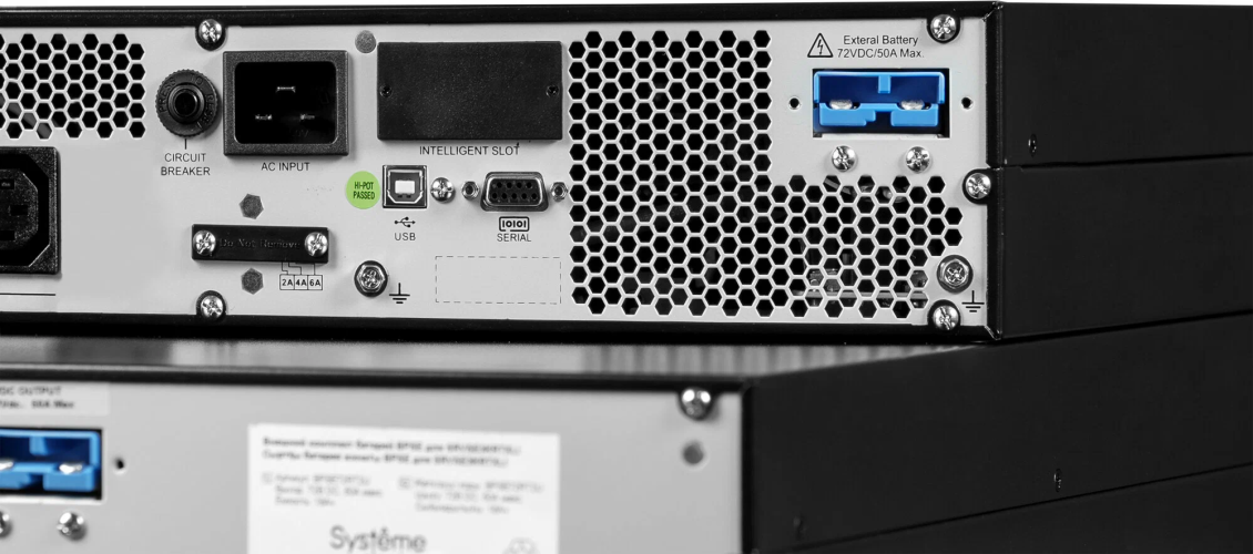 ИБП с двойным преобразованием Systeme Electric Smart-Save Online SRVSE3KRTXLI черный